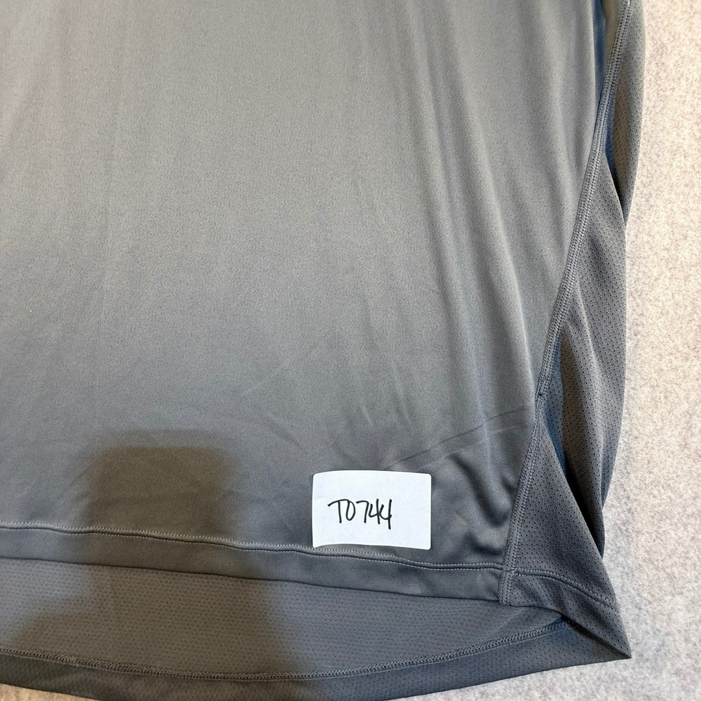 Yeti Mens Gray Short Sleeve Performance Graphic Logo T-Shirt Size Large T0744 - Picture 2 of 4
